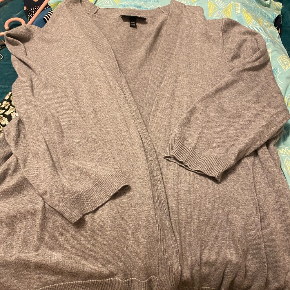 Lane Bryant 26/28 gray shrug sweater